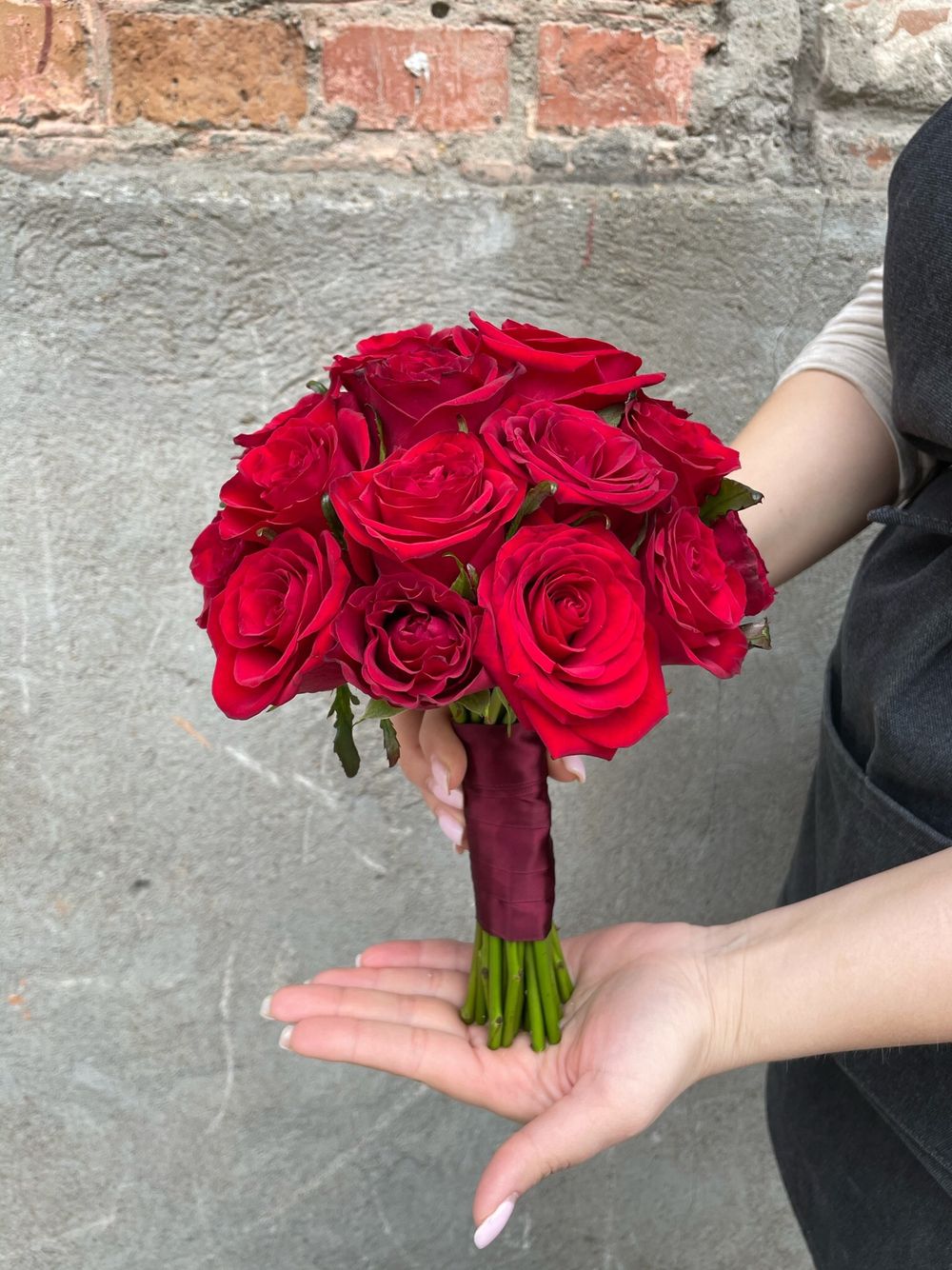 Свадебный букет из одноголовых роз