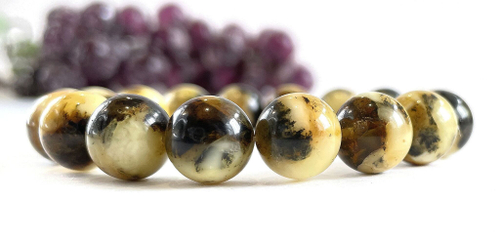 Браслет из янтаря натуральный, бусины 10 мм. Янтарь натуральный камень, белый пейзажный