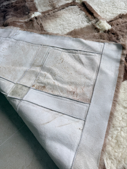 Ковер прямоугольный натуральный мех овчина, 200 х 180 см.