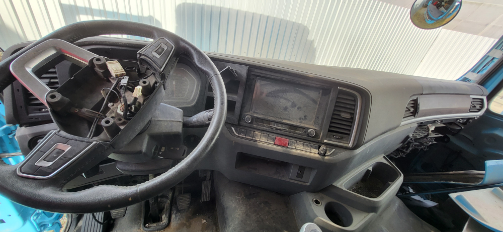 Shacman (Shaanxi) SX* 6x4 Самосвал SX32586V384 (Дизельный, 11,6 л, 423 л.с., МТ)