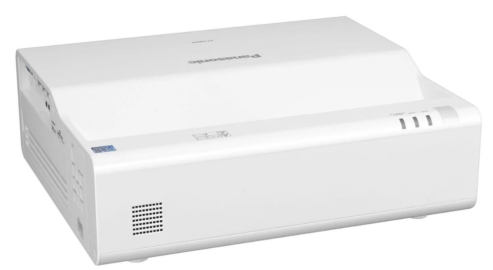 Проектор  Panasonic PT-CMZ50