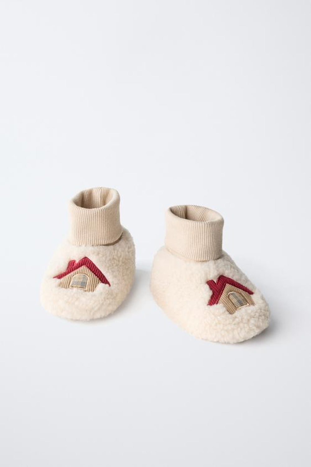 ZARA ДОМАШНИЕ ТАПОЧКИ С ОТДЕЛКОЙ, ЭКРЮ