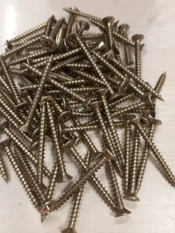 Саморез 4 x 40 мм 200 шт. 0.010 кг.