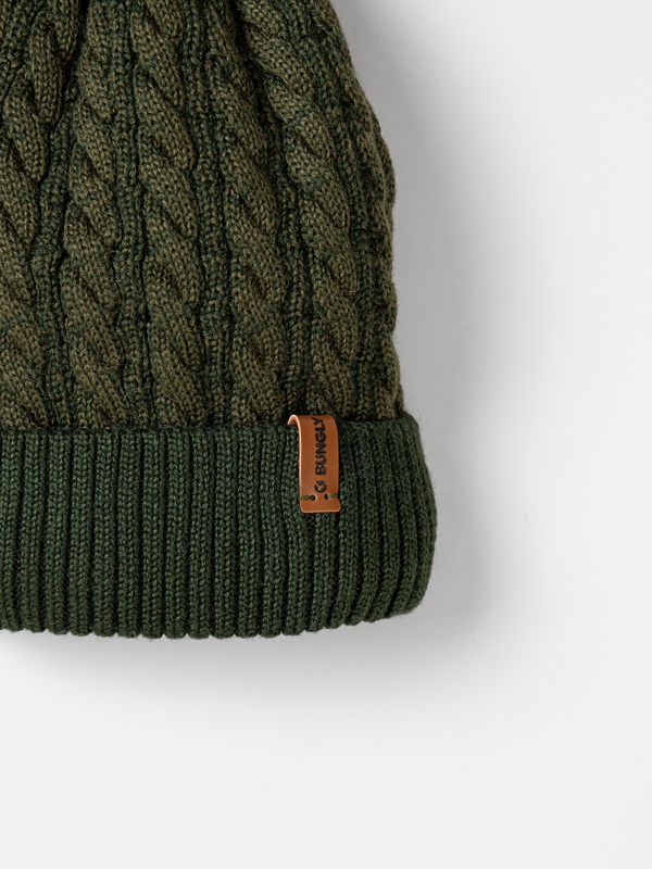 Шапка зимняя из смесовой шерсти с флисовым подкладом 