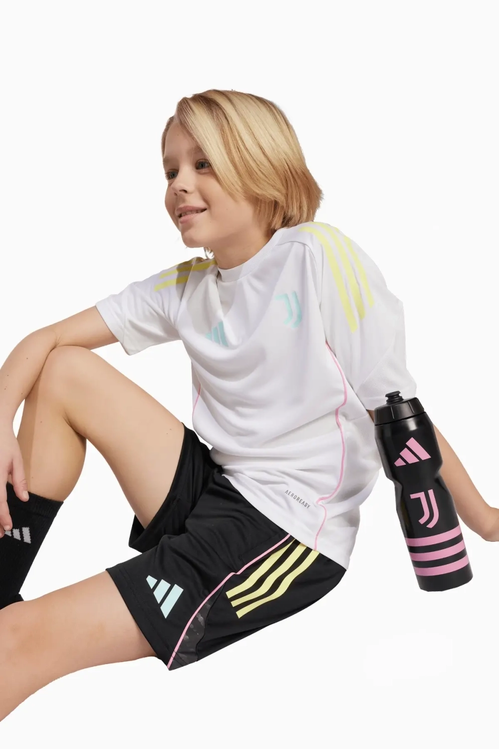 Шорты adidas Juventus FC 25/26 Competition Training Junior - черный