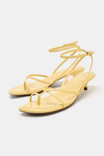 ZARA БОСОНОЖКИ НА СРЕДНЕМ КАБЛУКЕ С РЕМЕШКАМИ, ЖЕЛТЫЙ