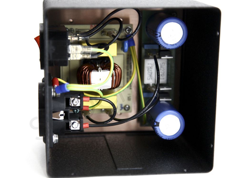 Универсальный сетевой фильтр питания для аудиоаппаратуры