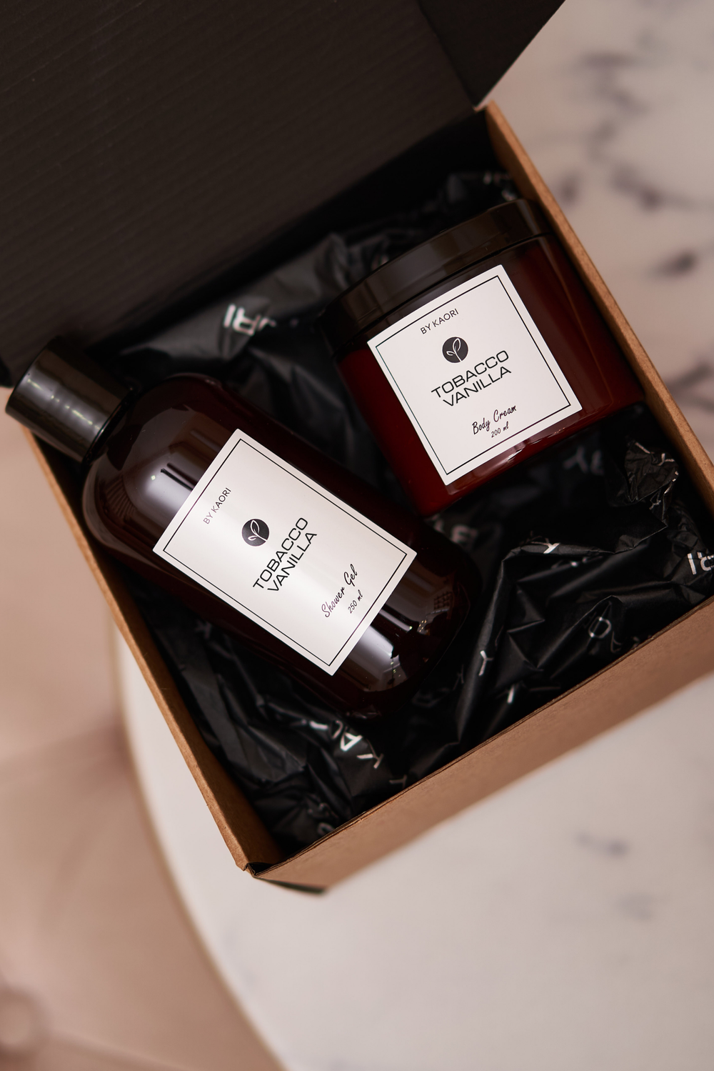 Набор подарочный Dream On Гель для душа + Крем для тела, TOBACCO VANILLA