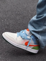 Кроссовки Air Jordan 1 Mid SE «Стич»