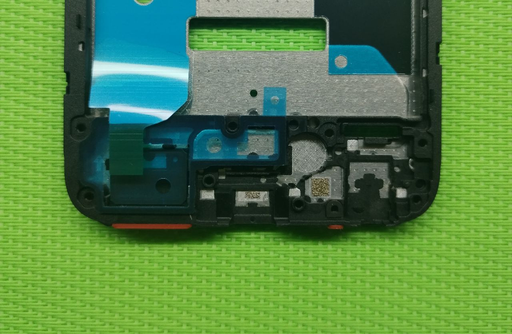 Tecno Spark GO 1 2025  (KL4) - рамка дисплея (корпус)