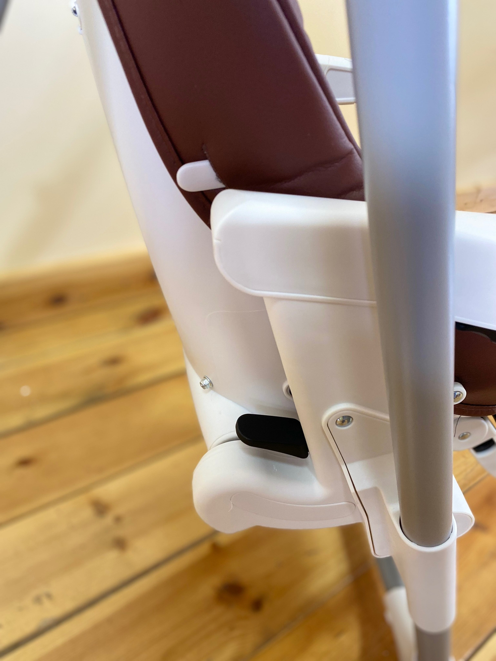 PITUSO Стул для кормления Melon Brown/Коричневый