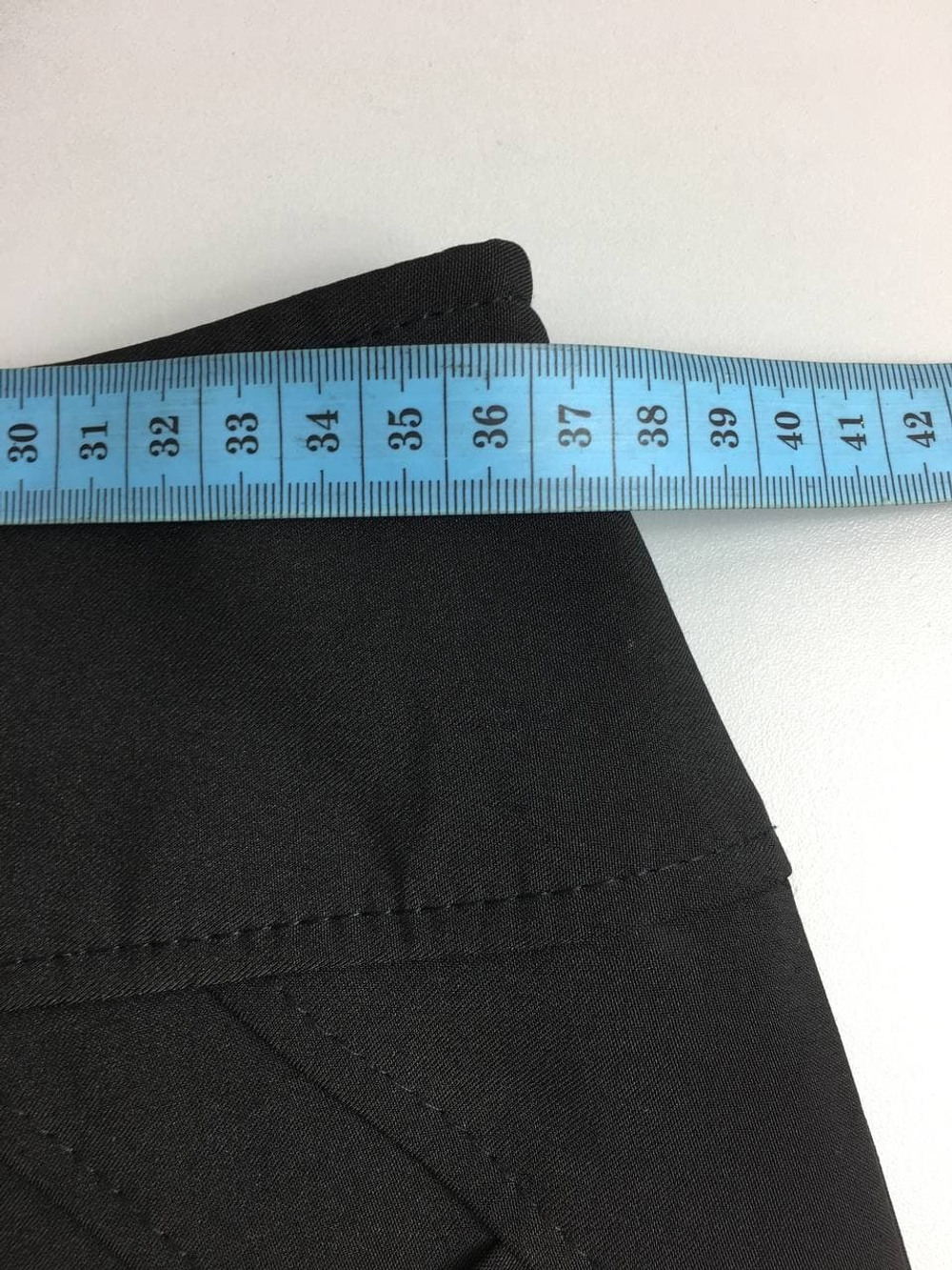 Юбка классического кроя 44 размер