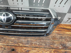 Решетка радиатора Toyota Land Cruiser 200 15-21 Б/У Оригинал 5310160939