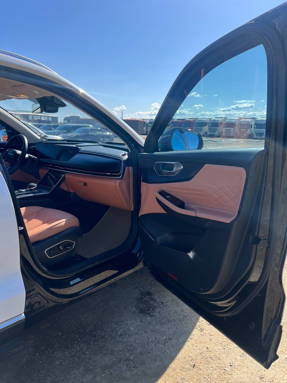 BAIC X75 Luxury 1.5T 7DCT