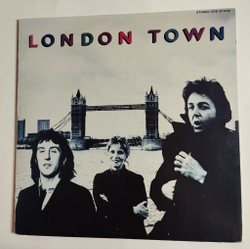 Винтажная виниловая пластинка LP Wings London Town (Japan 1978) (No Obi) EX