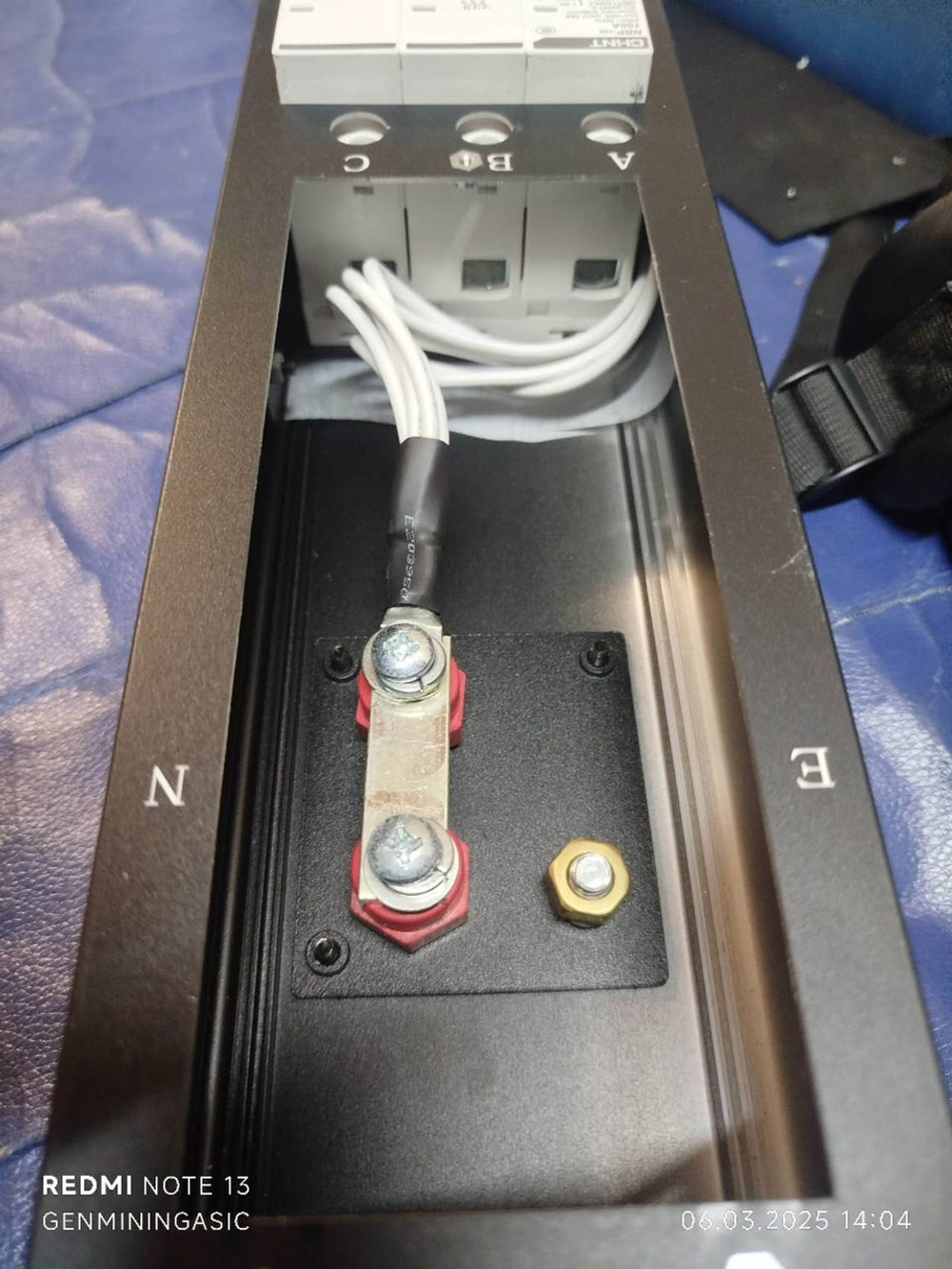 PDU для Antminer T21, S21, S19j XP, S19j Pro+, L9 (PW12V1)