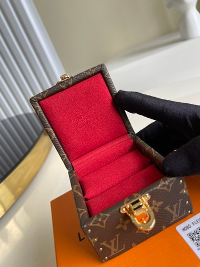 Louis Vuitton Ecrin Declaration