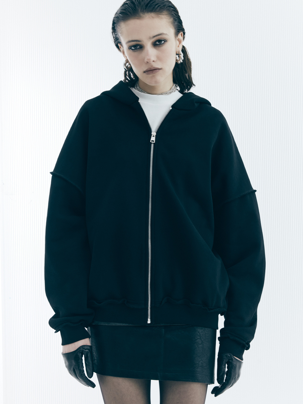 Зип-худи Красивое/Pretty, чёрное