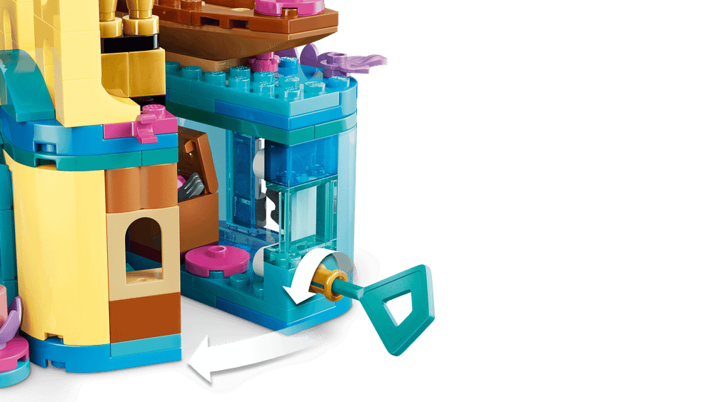 Конструктор LEGO Disney 43285 Ariel's Magical Mini Palace