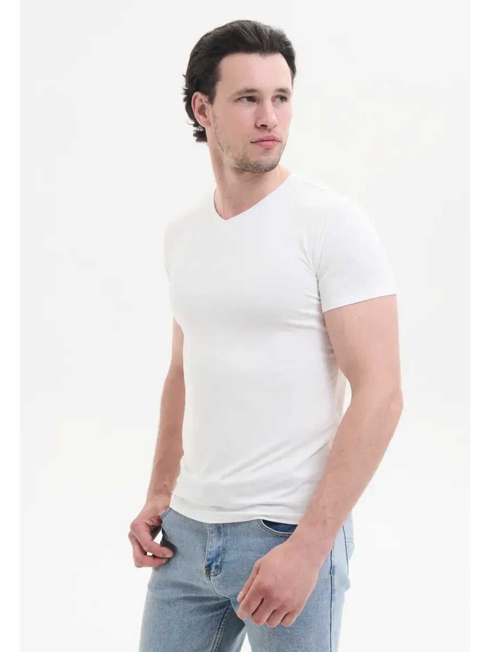 Футболка V-вырез однотонная облегающая