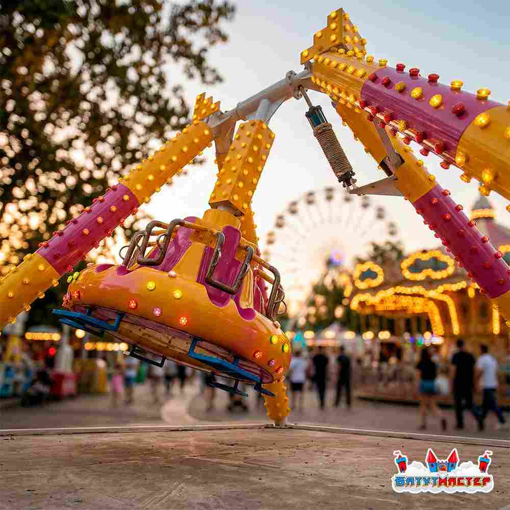 Аттракцион тарелка «Космический переворот», 5 мест, 6,6×5,8×4,5 м