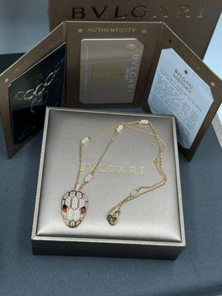 Кулон Bvlgari