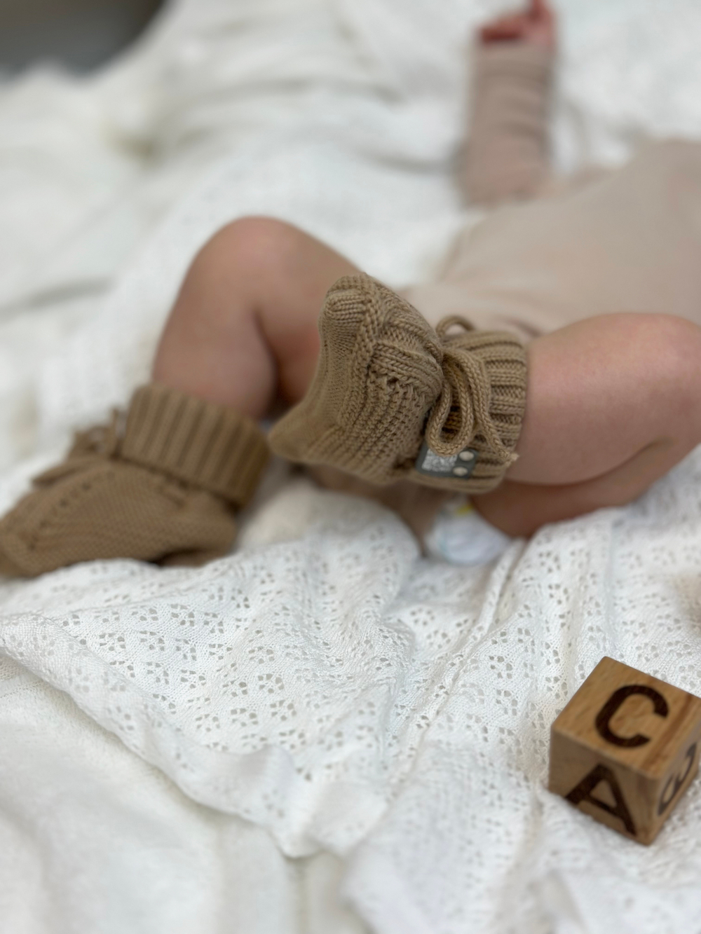 Пинетки вязаные Орех RinaAmari