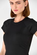 Футболка спортивная с чашками