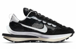 Кроссовки Sacai X Nike Vaporwaffle Black And White