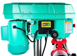 Сверлильный станок Sturm! BD7037