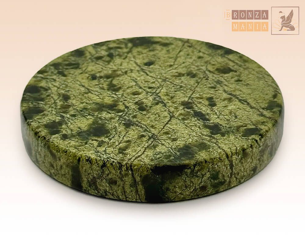 подставка круглая из змеевика D60, H10