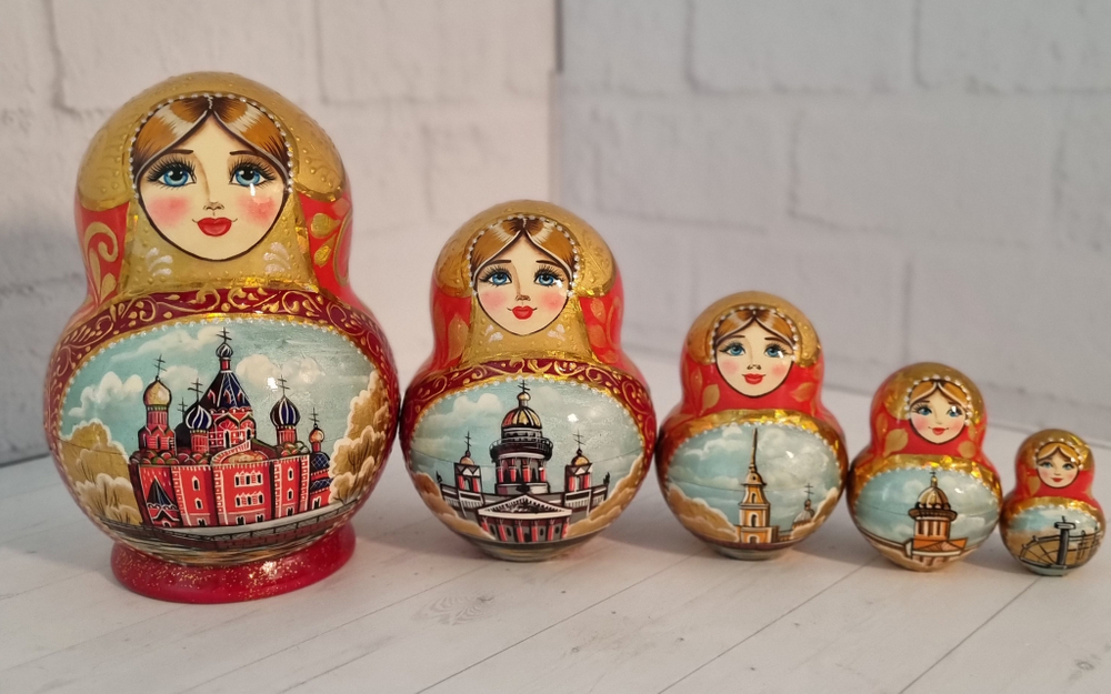 Матрешка "Санкт-Петербург" 5 мест