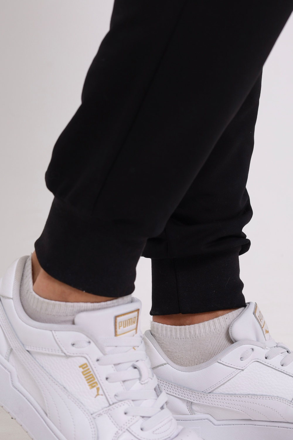 17 Брюки мужские с манжетом