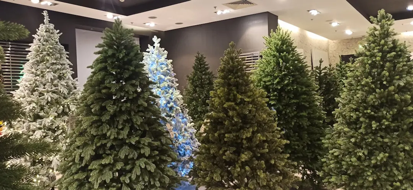 Какие бывают елки искусственные?