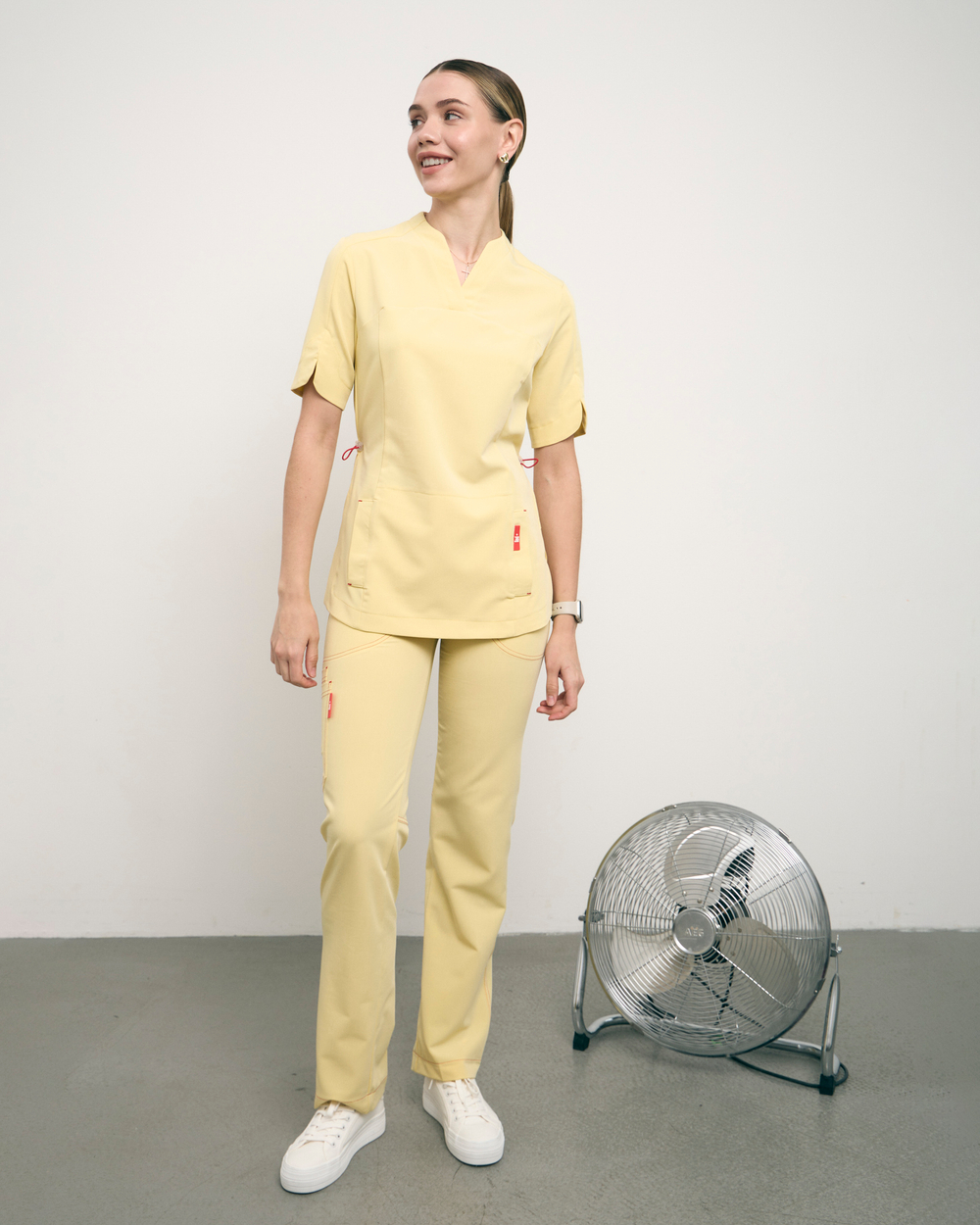 Брюки медицинские женские Лаконико, цитрин