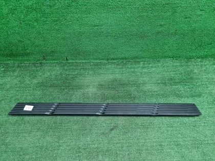 Накладка порога правая Lexus LX 3 (2007-2023)