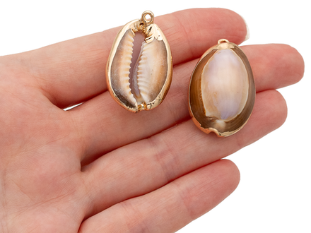 Подвеска "Ракушка каури" (в ассортименте)