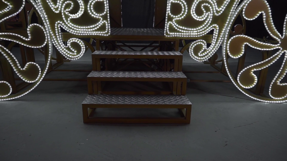 Новогодняя фотозона "Карета"