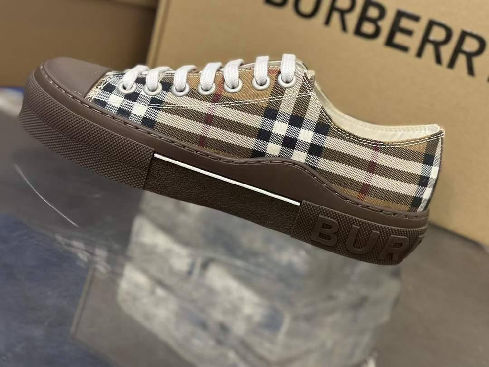 Кеды Burberry