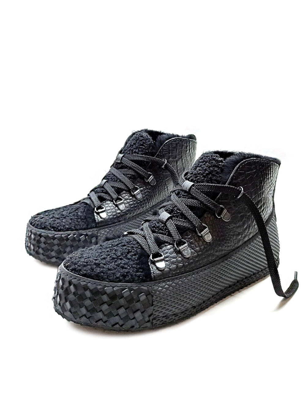 Ботинки "Black Croco"