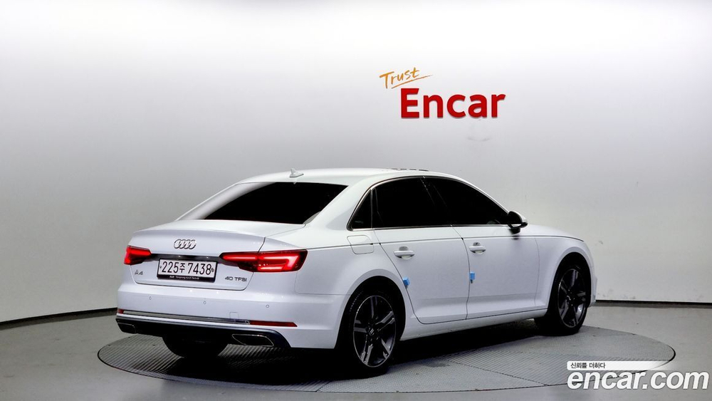Audi A4 (B9) 40 TFSI Premium (12.2019)