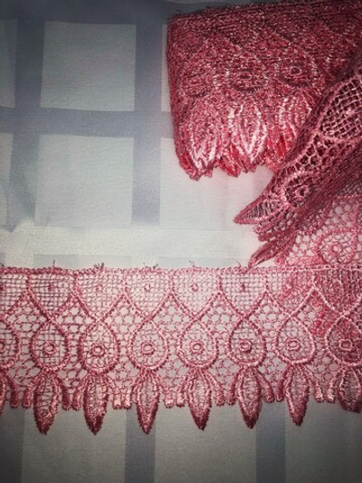 Гипюр 85мм, плетенное, розовое