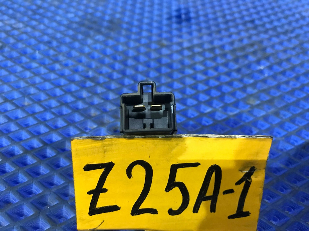 Датчик педали тормоза MITSUBISHI COLT 2003