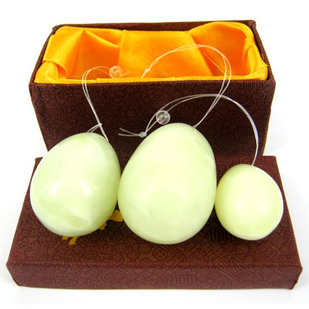 Массажер из нефрита яйца здоровья