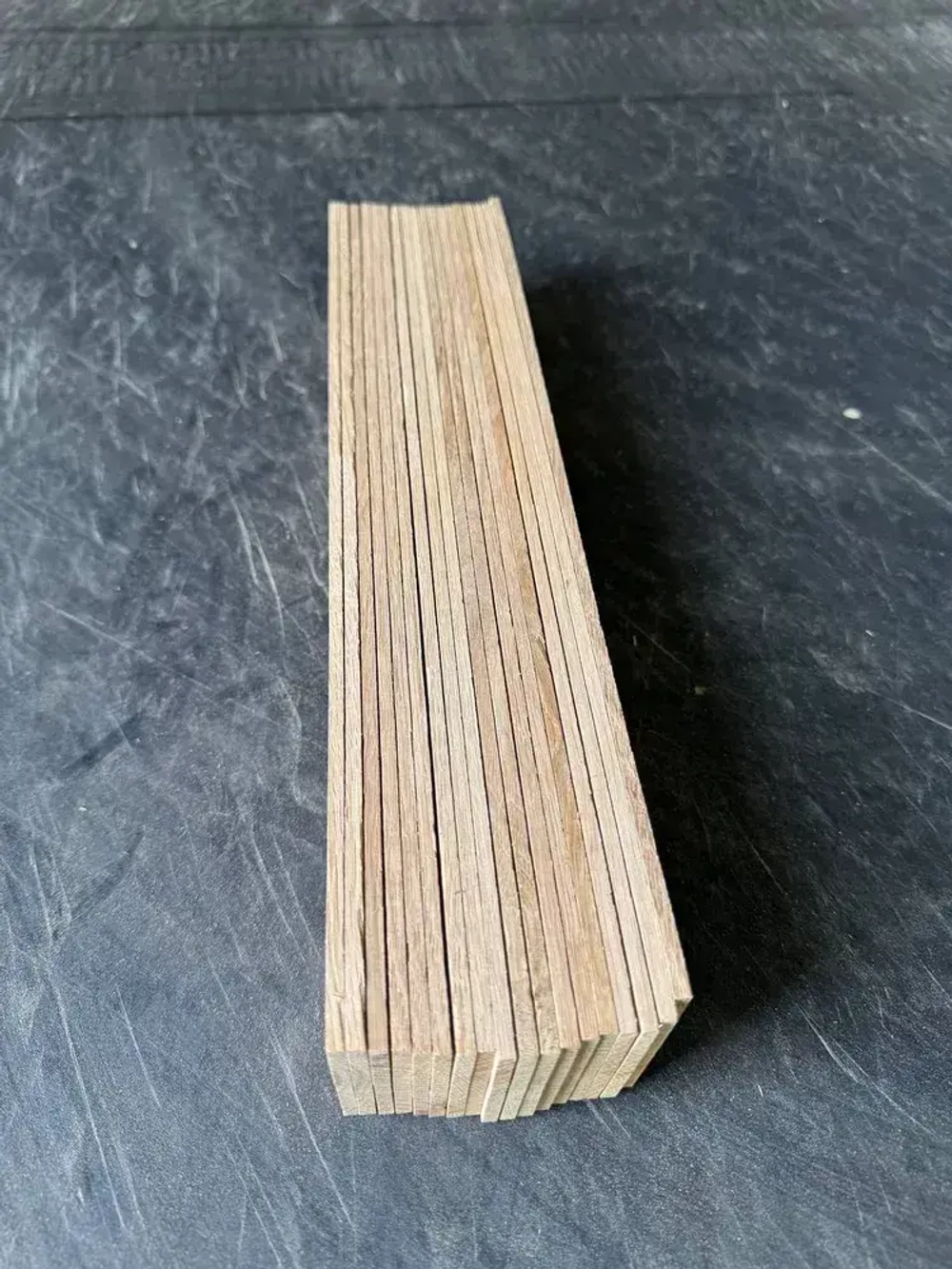 Шпон( ламель) пиленный, дуб 50Х4,2 Х375 ( 10шт) для творчества, хобби и поделок