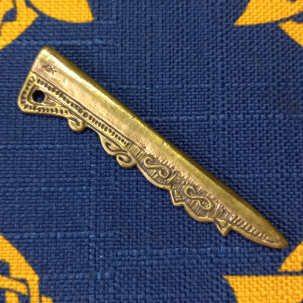 Подвеска. Новгород 11-12 в.