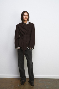 ZARA БЛЕЙЗЕР ИЗ 100% ШЕРСТИ С ПОЯСОМ — ZW COLLECTION LIMITED EDITION, ОТТЕНКИ КОРИЧНЕВОГО