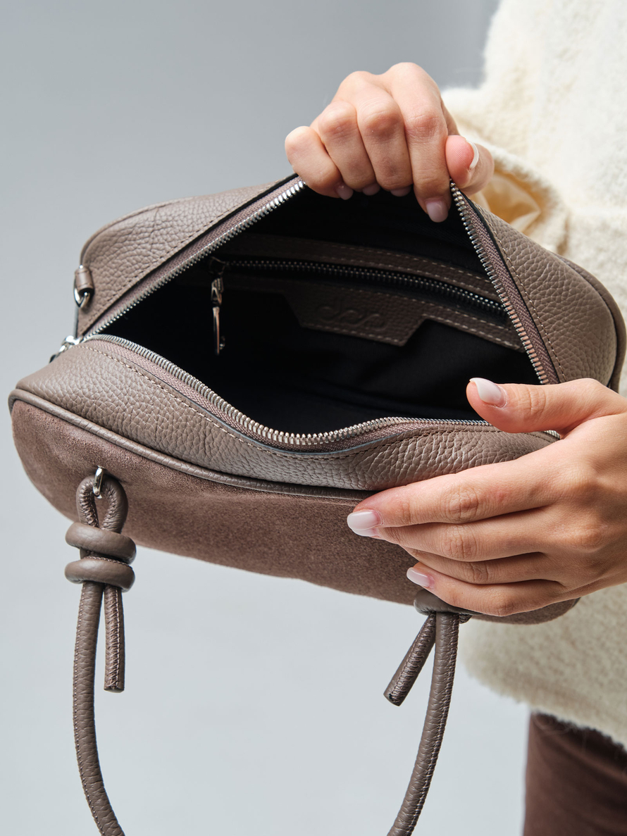 Замшевая сумка Curl DBR 31363 капучино