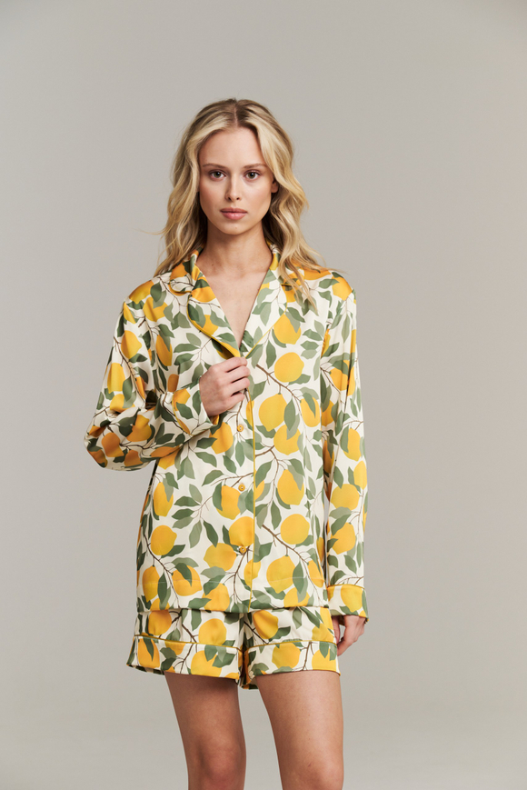 Шелковая блуза с кантом и лимонами