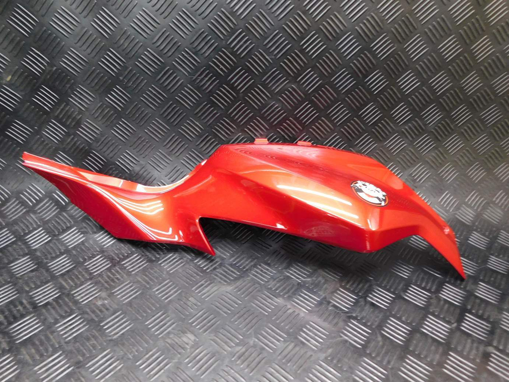 Пластик боковой правый Yamaha MT-07 1WS-24139-00 051682